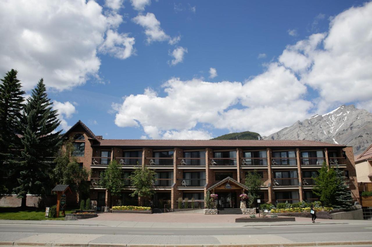 High Country Inn Banff Exterior photo