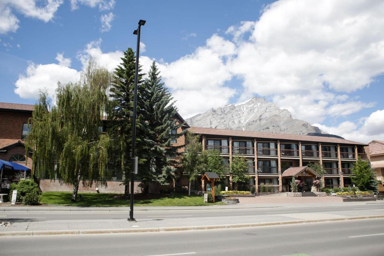 High Country Inn Banff Exterior photo